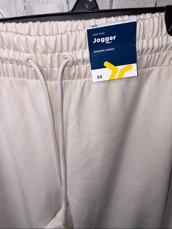 Old Navy Dynamic Fleece High Rise Jogger Pants - Cream Drawstring Waist 2X NWT! - Picture 3 of 14